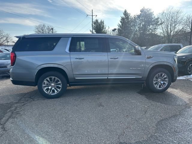 New 2026 GMC Yukon XL Denali w/ Sun & Power Step Package image 6