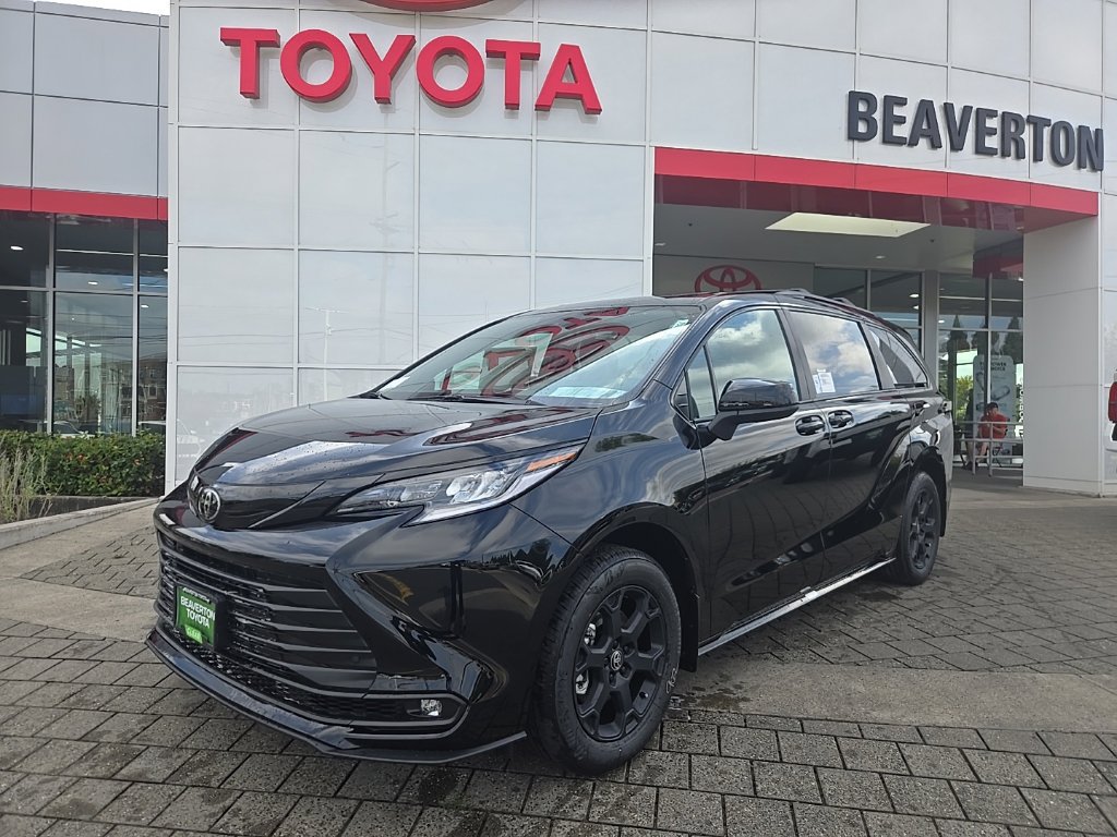 New 2026 Toyota Sienna XLE Woodland Edition