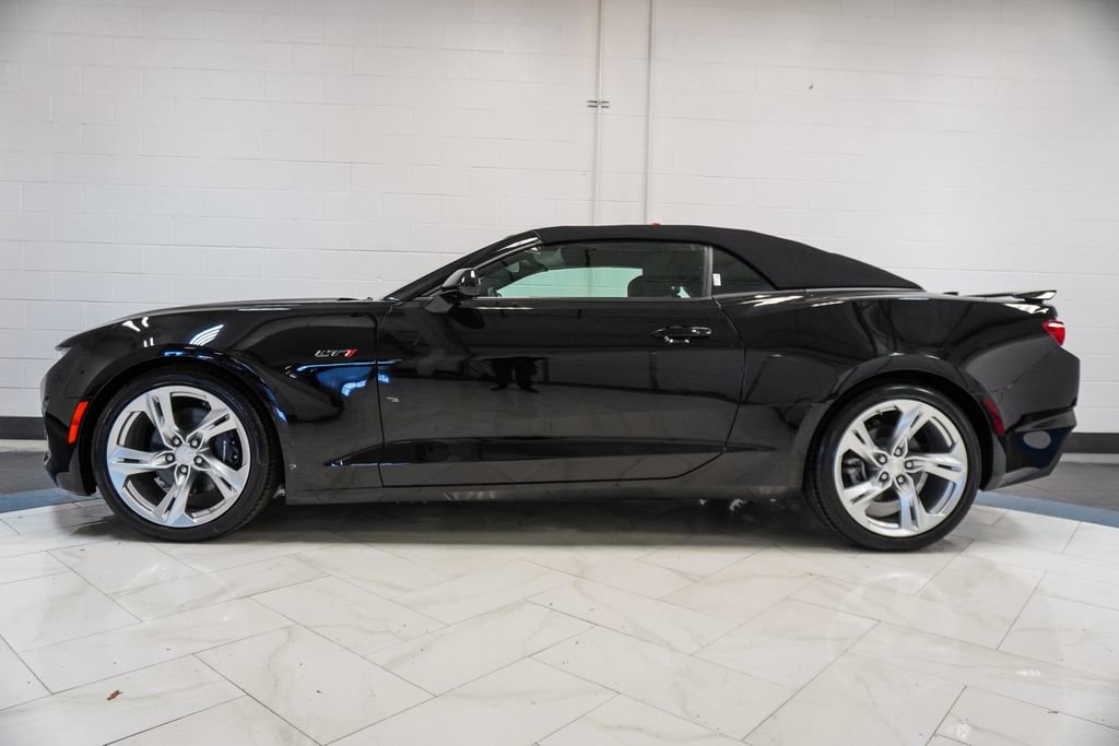 Used 2023 Chevrolet Camaro LT w/ Technology Package RWD image 29
