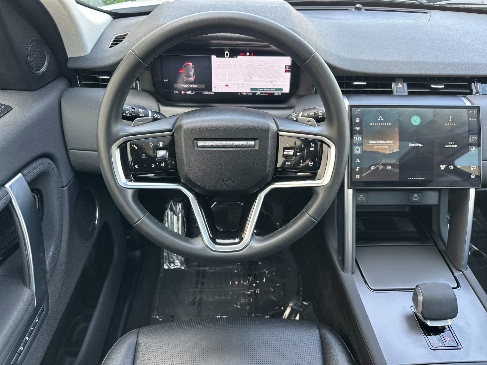 Used 2025 Land Rover Discovery Sport S image 16