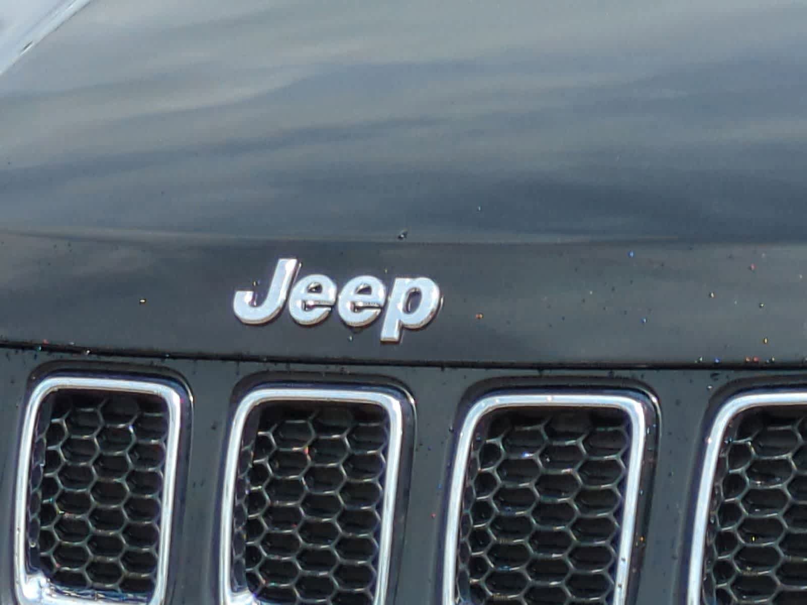 Used 2021 Jeep Compass Latitude w/ Convenience Group AWD/4WD image 12