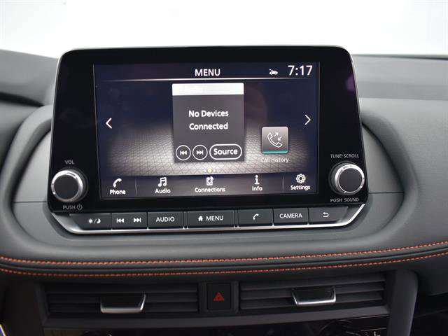 Certified 2025 Nissan Rogue SV image 10