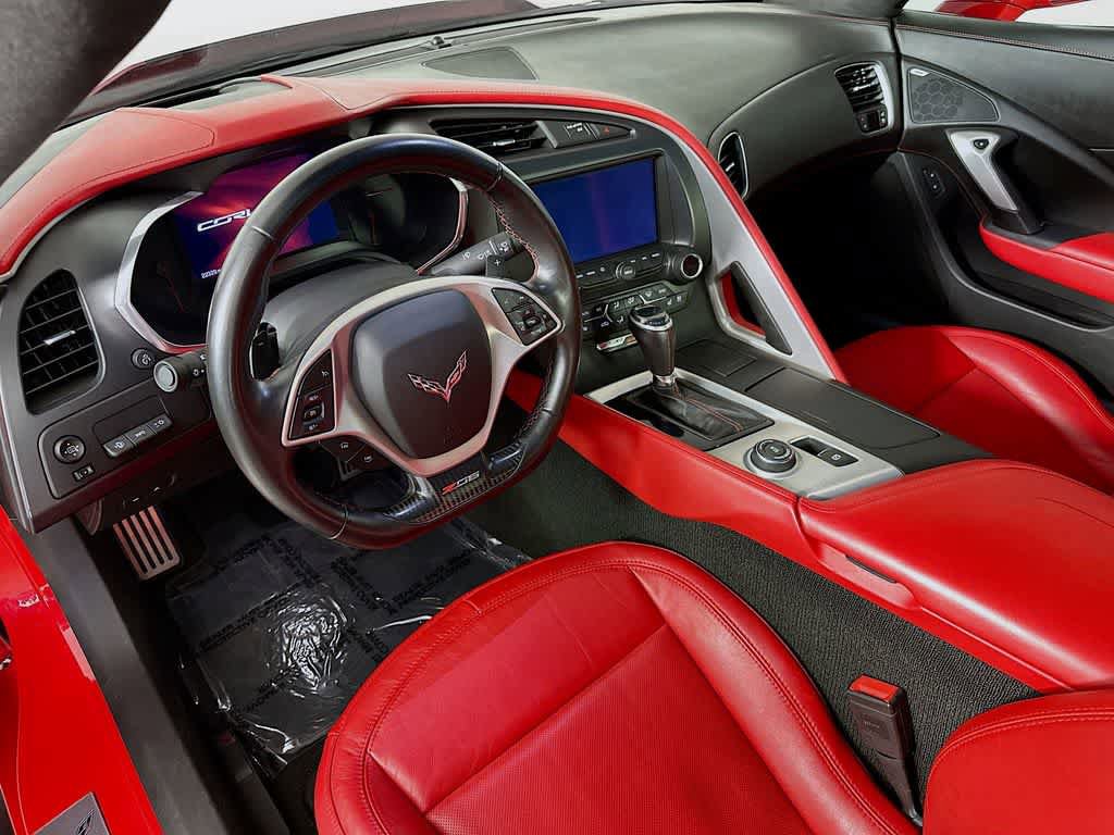 Used 2015 Chevrolet Corvette Z06 RWD image 2