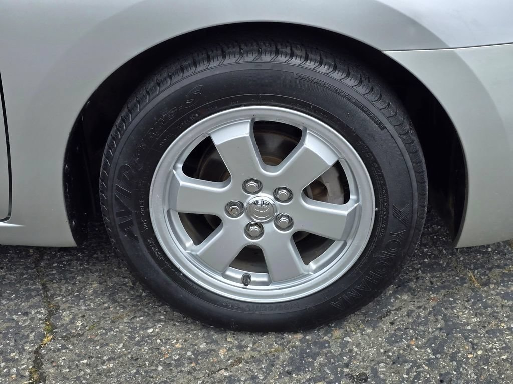Used 2005 Toyota Prius FWD image 9