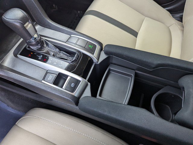 Used 2017 Honda Civic EX image 16