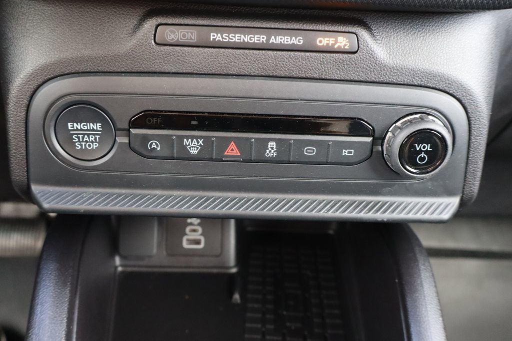 Used 2025 Ford Bronco Sport Big Bend w/ Convenience Package image 11