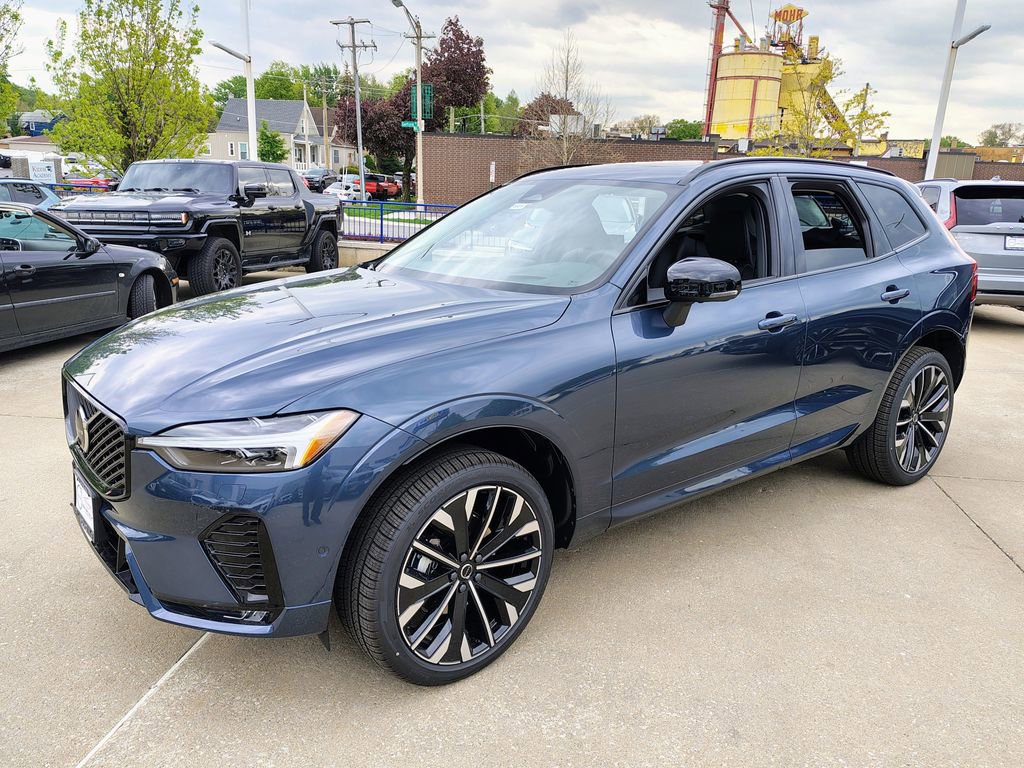 New 2026 Volvo XC60 B5 Ultra w/ Climate Package PRO AWD/4WD image 6