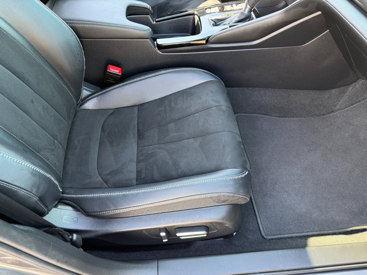 Used 2024 Acura Integra CVT w/A-Spec Tech Package image 14