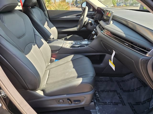 Certified 2026 INFINITI QX60 Pure w/ Cargo Package AWD/4WD image 20