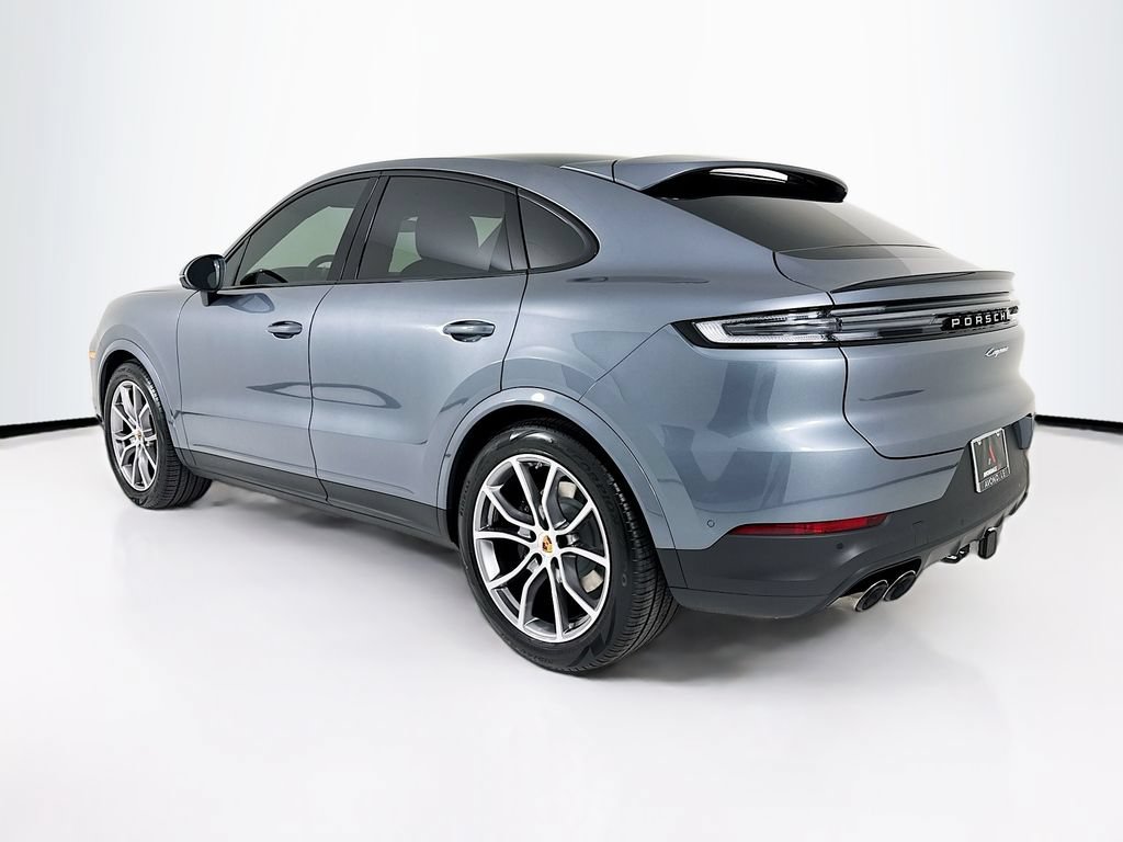 New 2026 Porsche Cayenne Coupe AWD/4WD image 3
