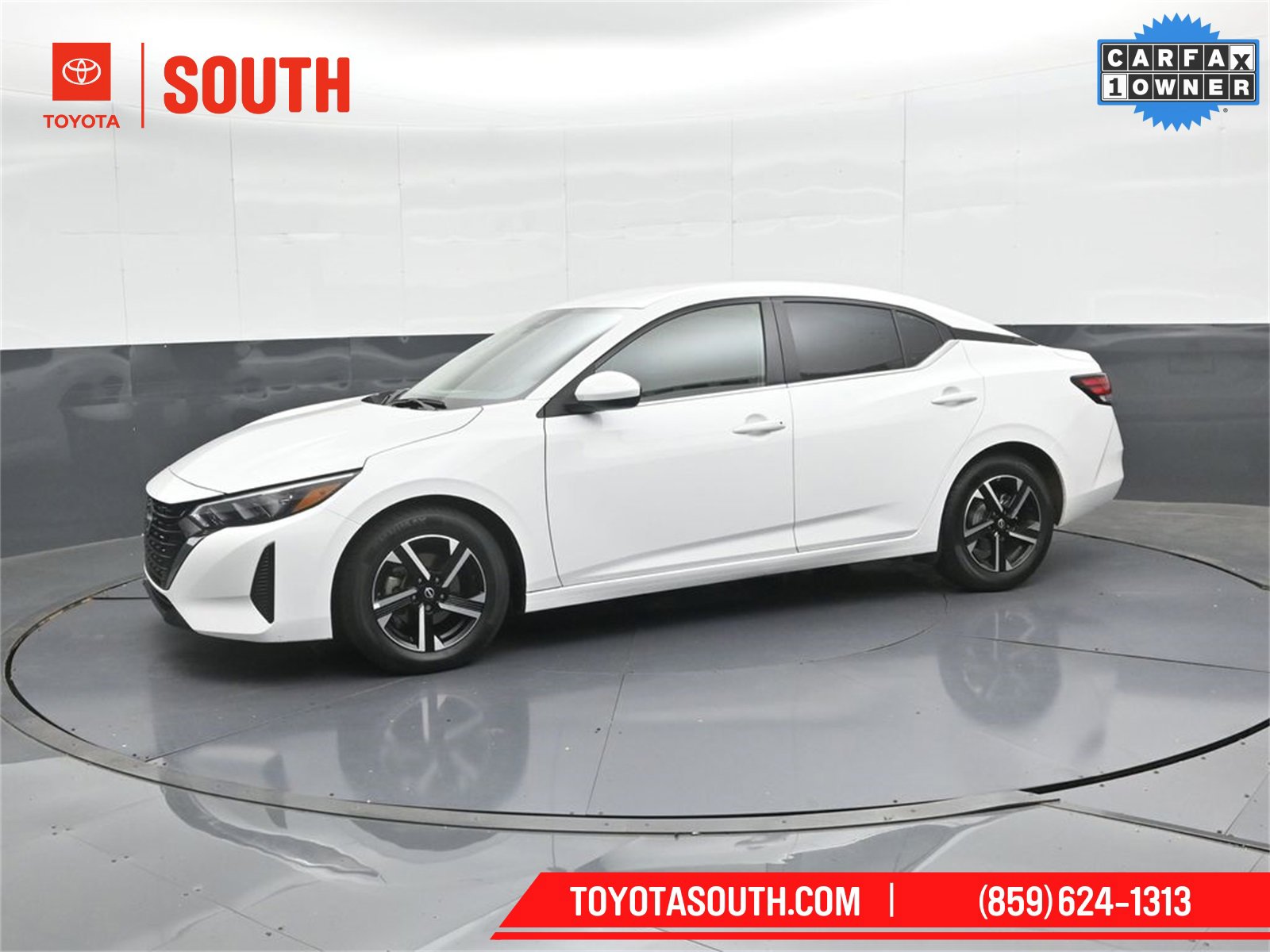 Used 2025 Nissan Sentra SV image 7