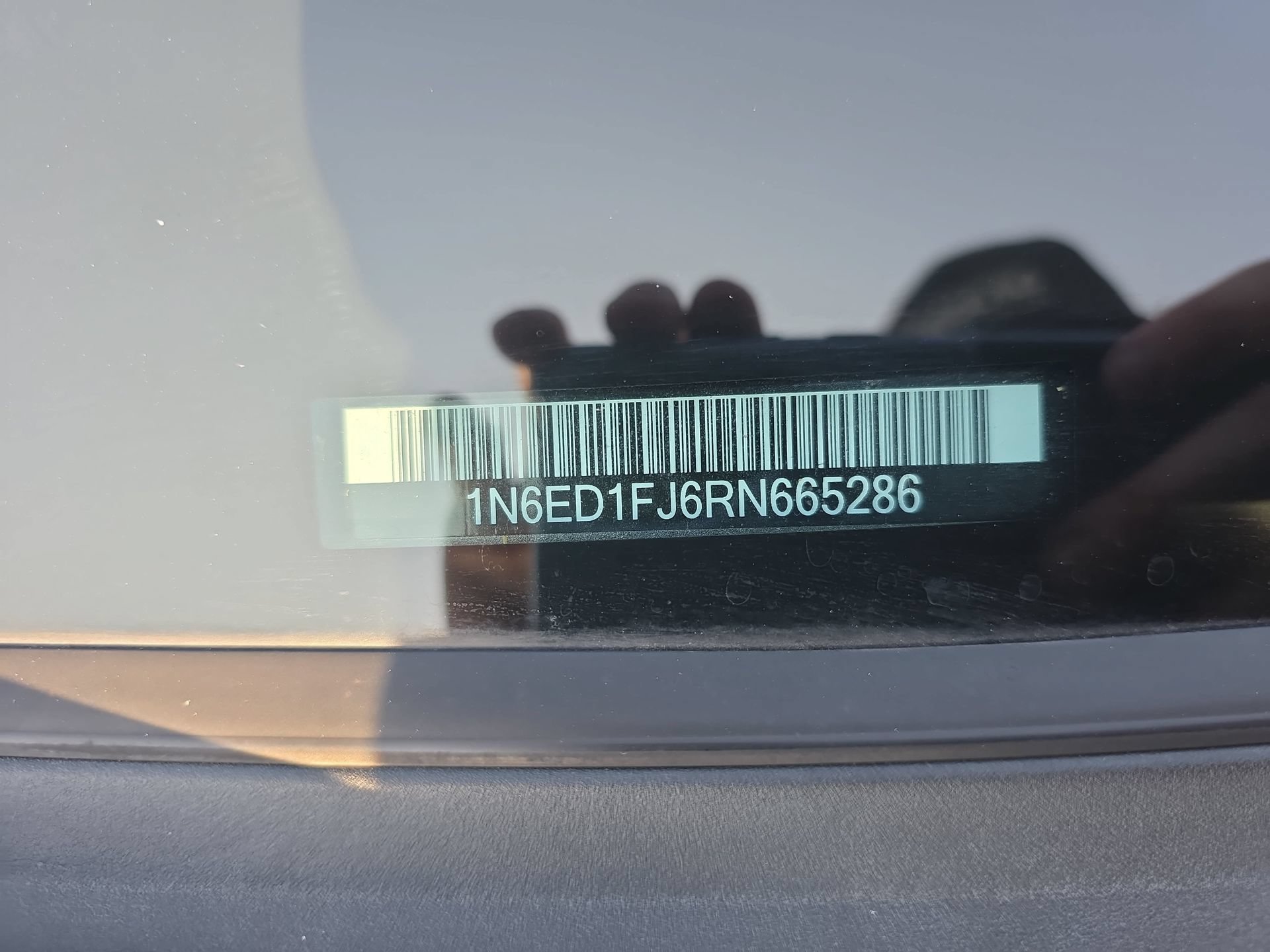 Used 2024 Nissan Frontier SV w/ Technology Package RWD image 34