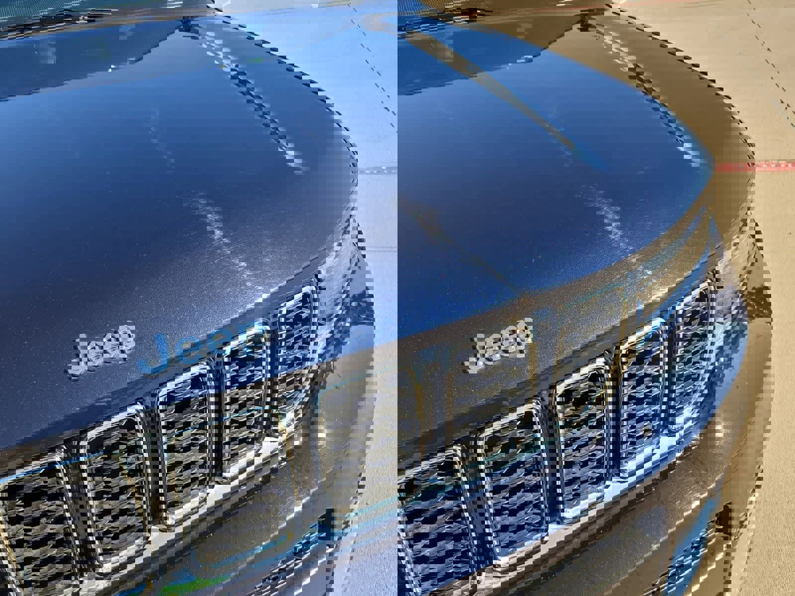 Used 2023 Jeep Grand Cherokee L Limited image 10