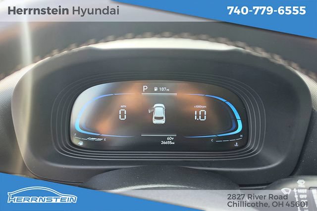 Used 2025 Hyundai Venue SEL FWD image 18