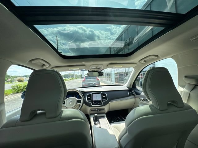 Certified 2023 Volvo XC90 B6 Plus w/ Protection Package AWD/4WD image 18