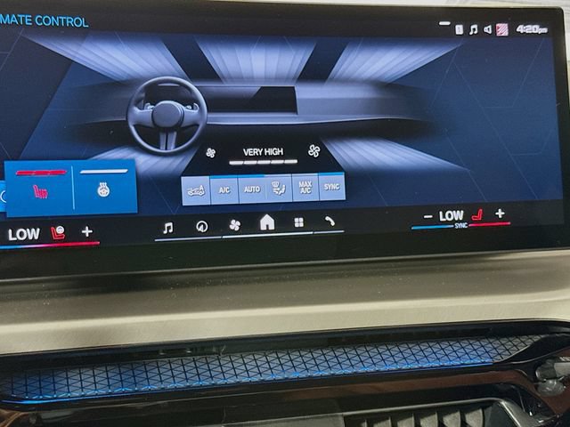 Used 2025 BMW M4 xDrive Competition AWD/4WD image 22