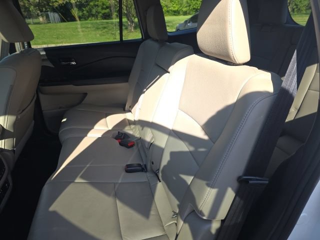 Used 2019 Honda Pilot EX-L image 17
