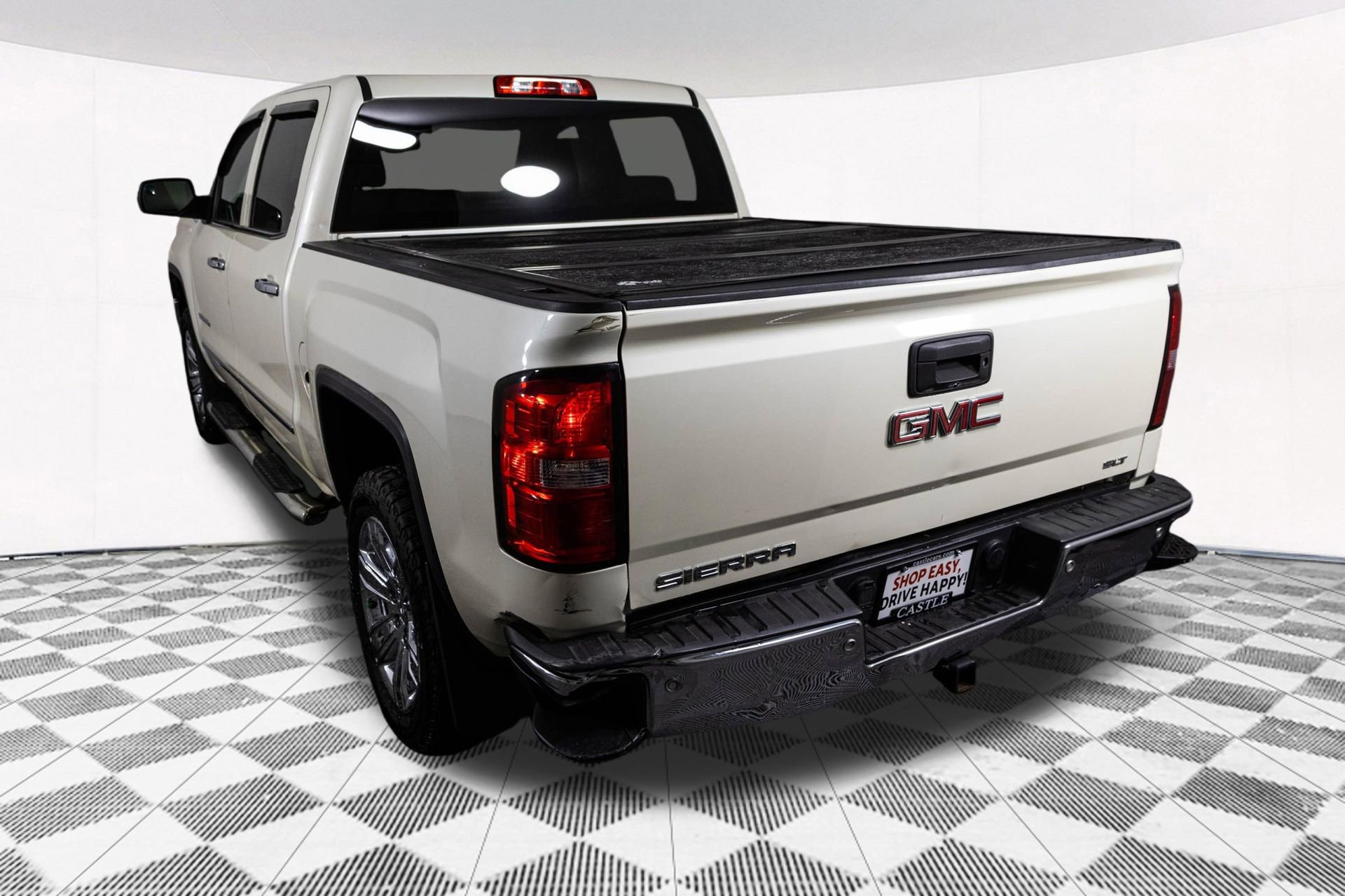 Used 2014 GMC Sierra 1500 SLT w/ Driver Alert Package image 10