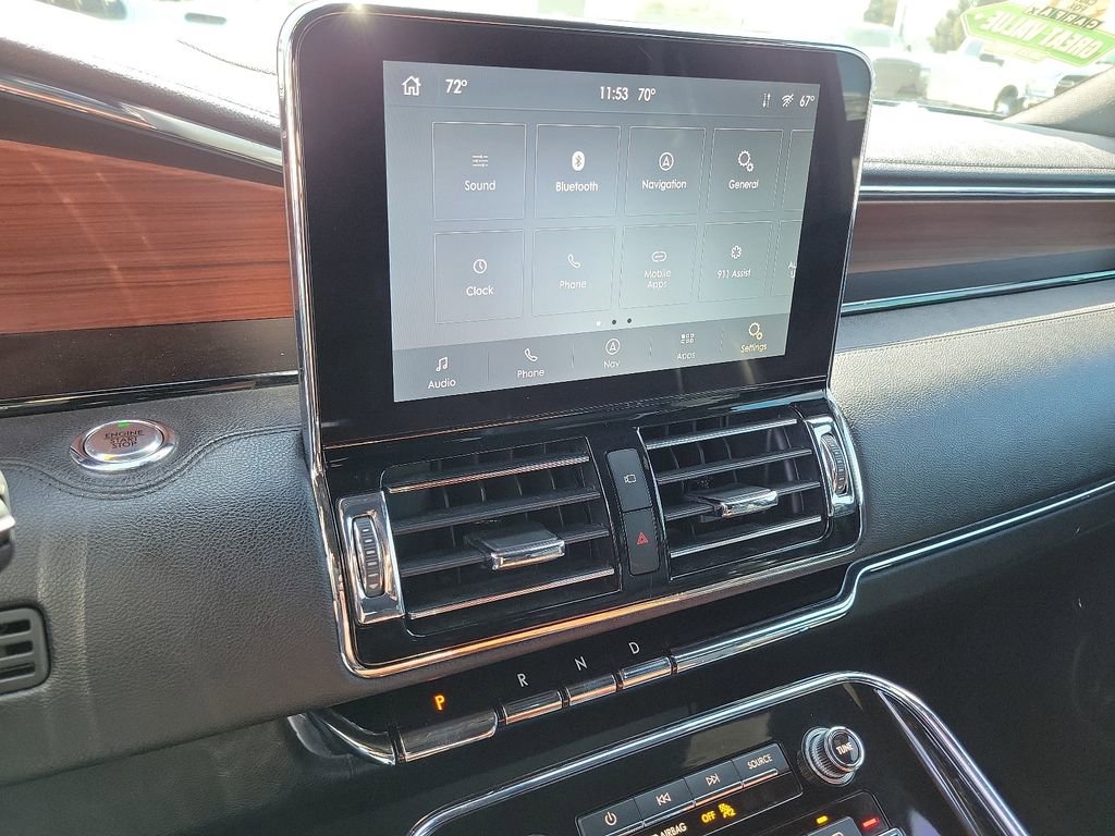 Used 2021 Lincoln Navigator Reserve image 10
