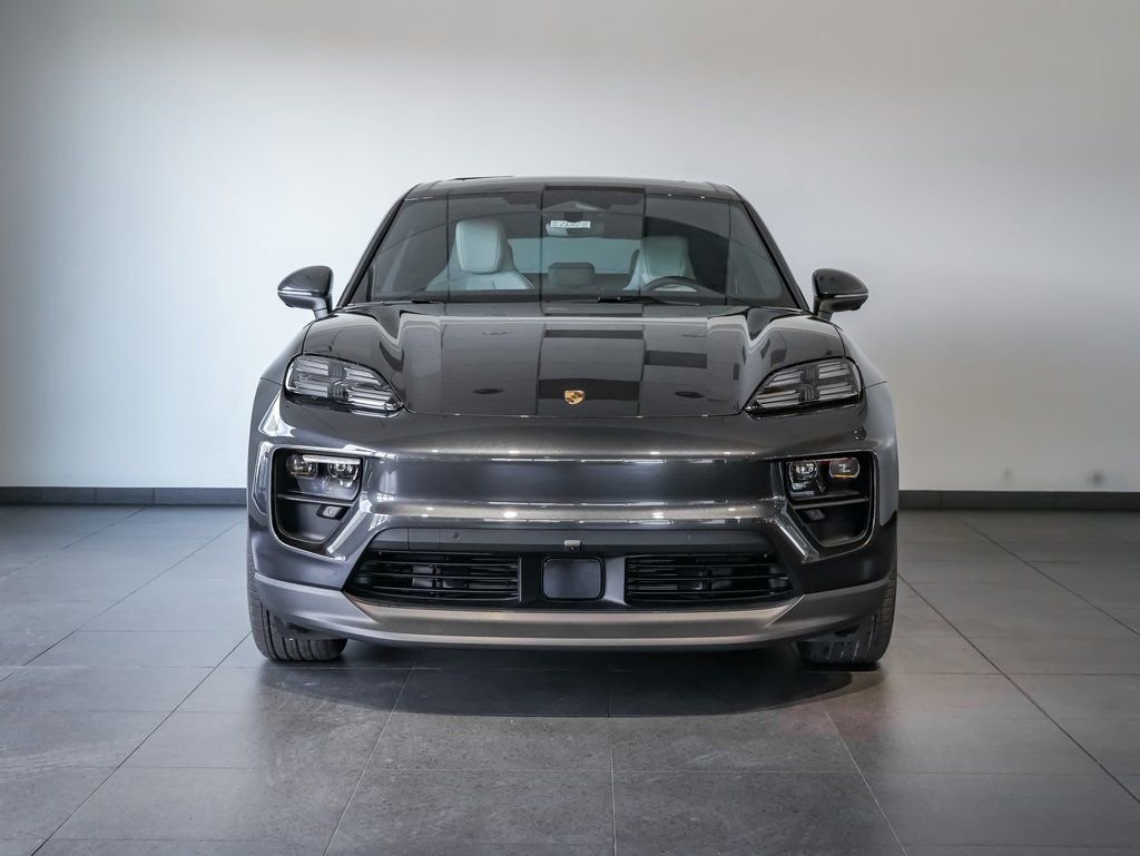 New 2026 Porsche Macan 4S Electric image 10