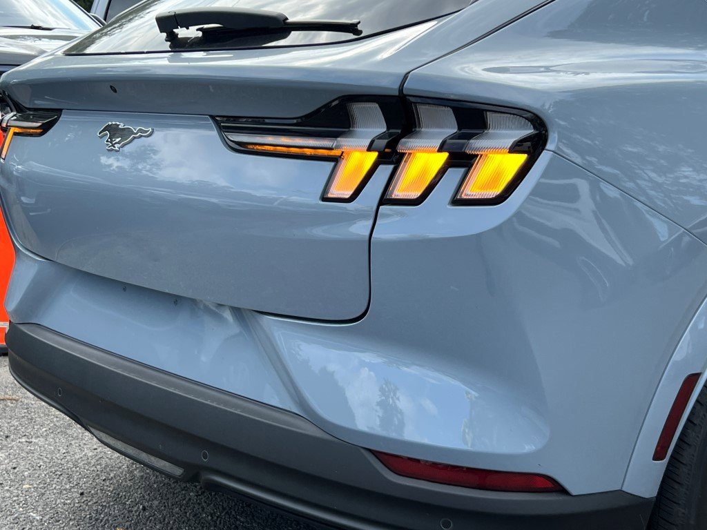 New 2025 Ford Mustang Mach-E Premium image 5