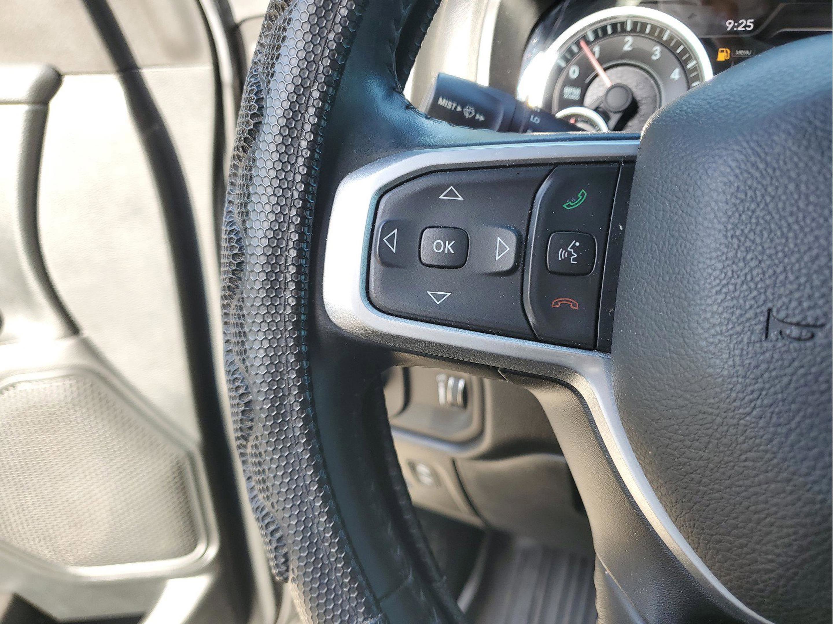 Used 2021 RAM 1500 Big Horn image 23