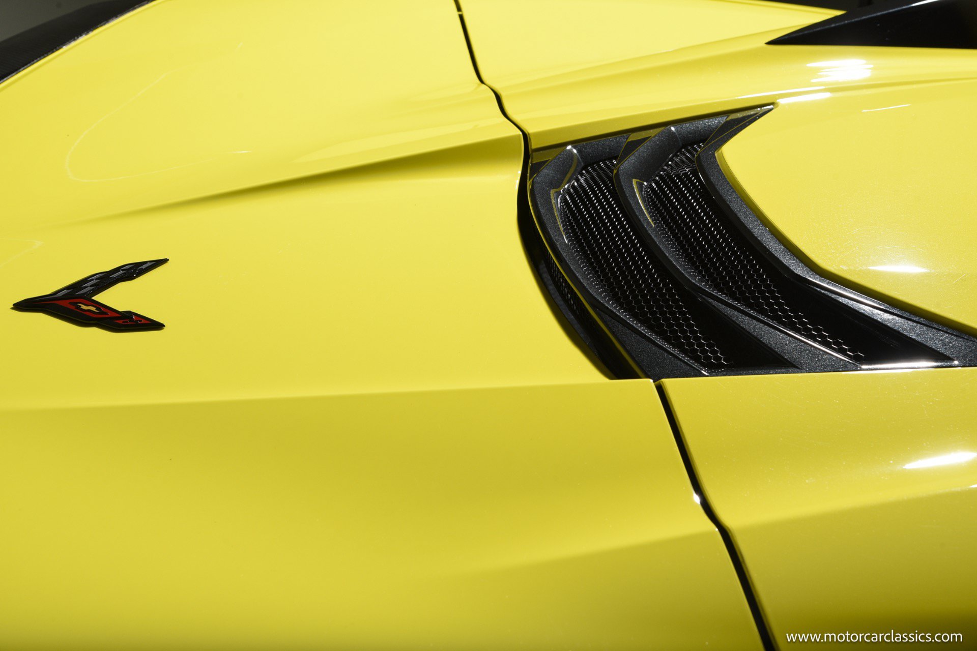 Used 2024 Chevrolet Corvette Z06 RWD image 27