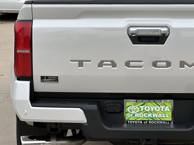 New 2026 Toyota Tacoma Limited AWD/4WD image 5