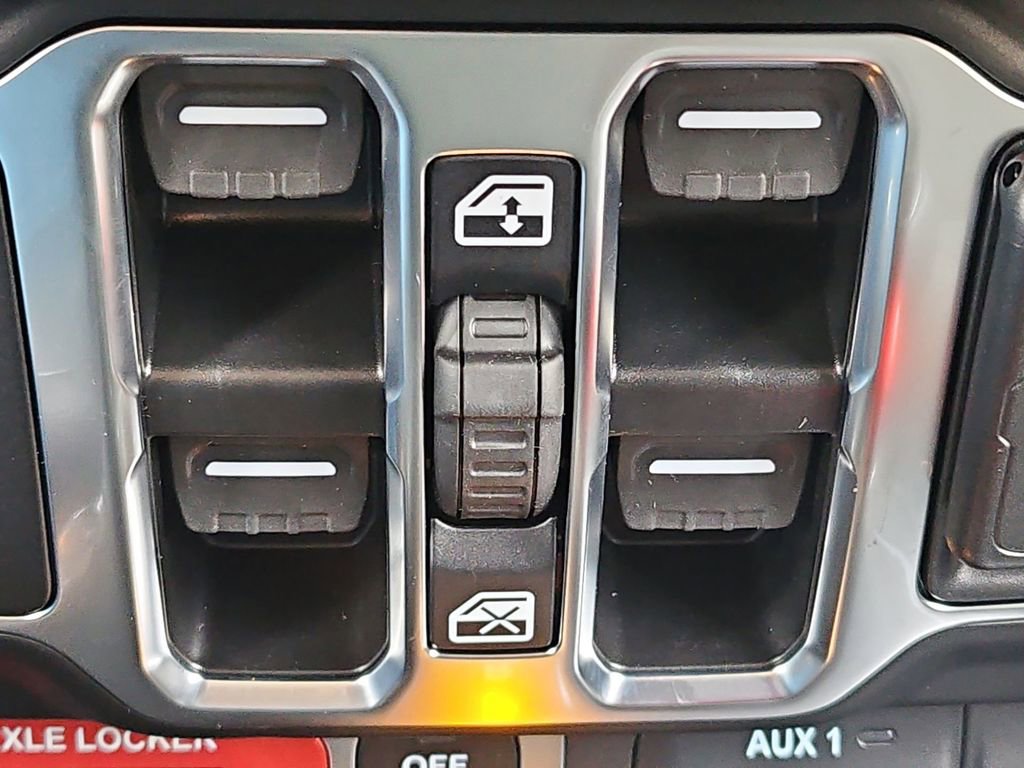 New 2025 Jeep Gladiator Willys image 30