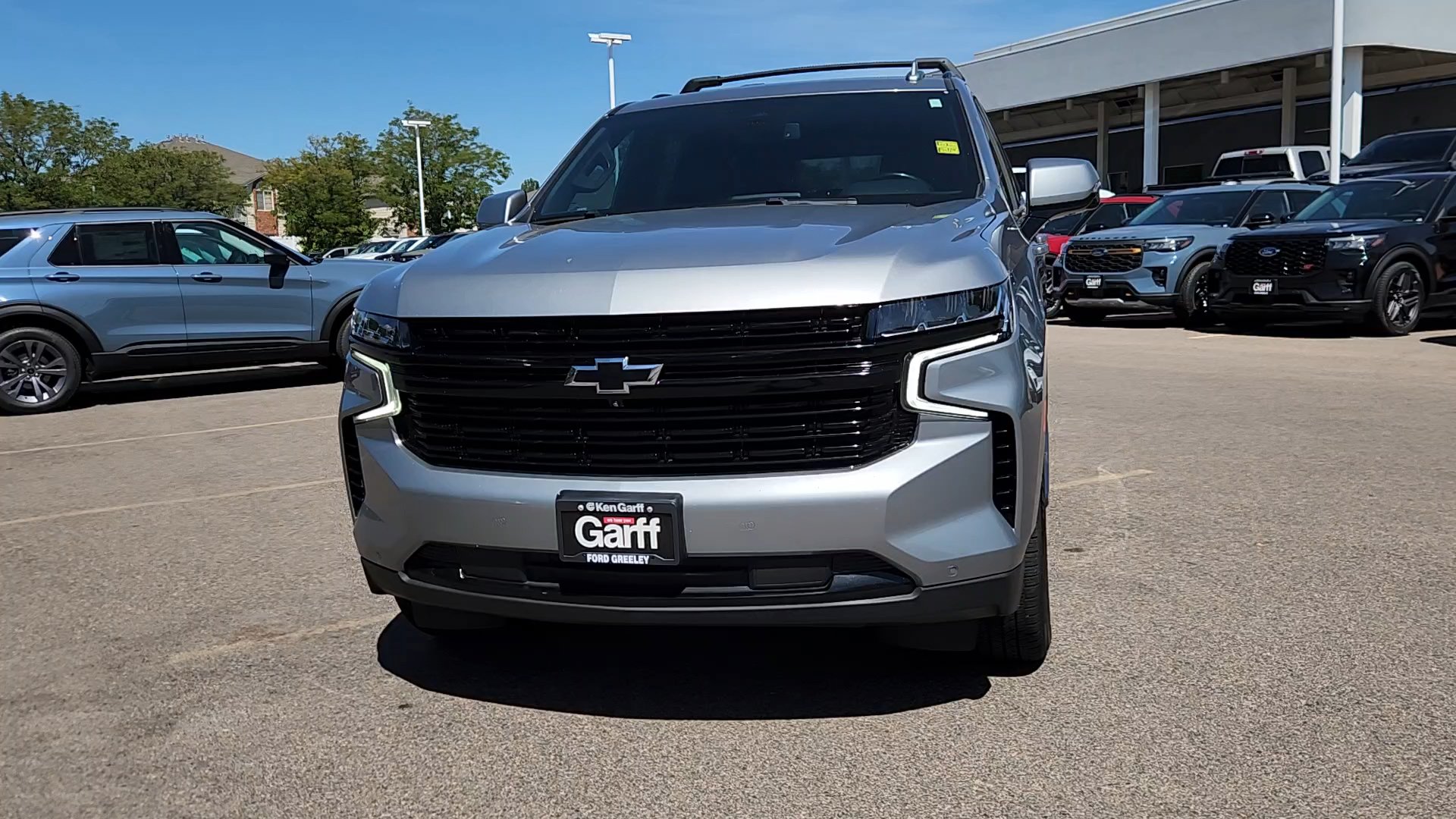 Used 2024 Chevrolet Tahoe RST w/ Luxury Package AWD/4WD image 3