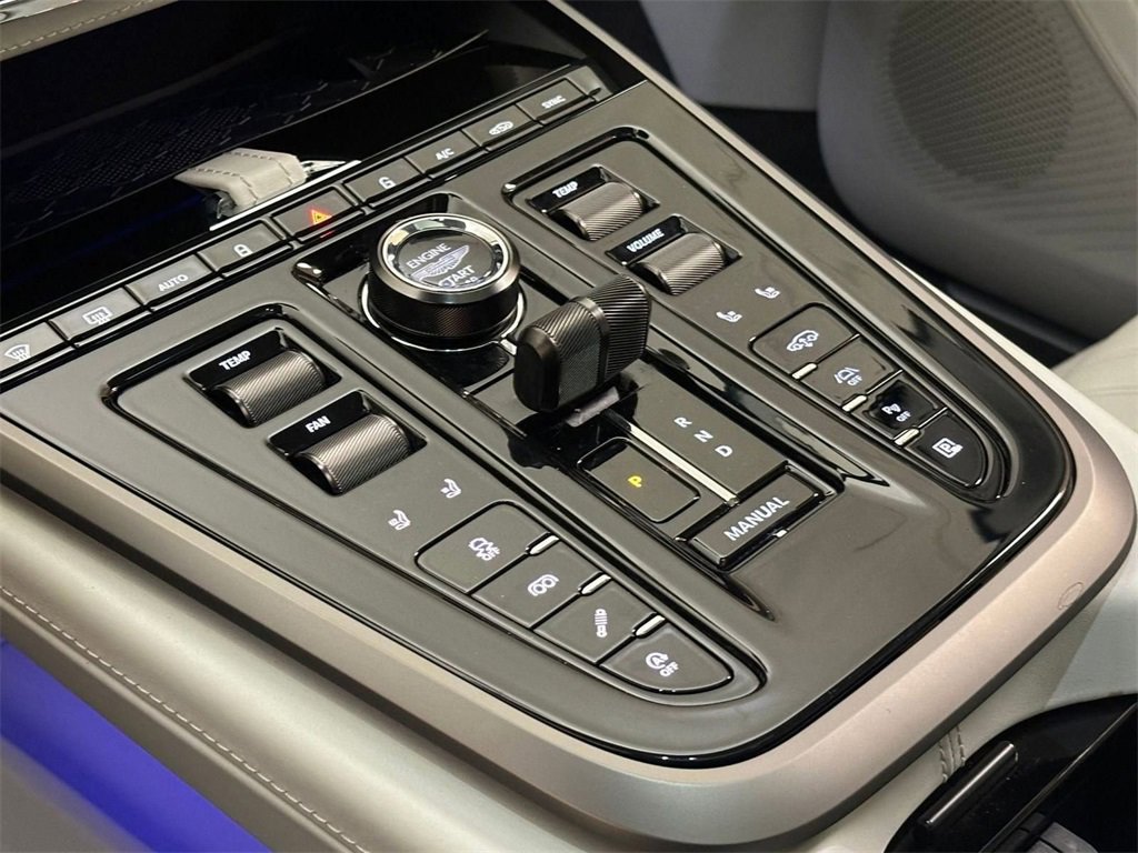 New 2025 Aston Martin DBX 707 image 21