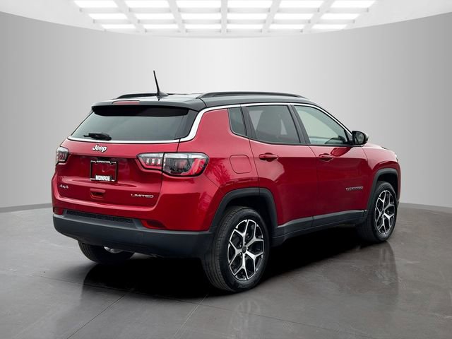 Used 2025 Jeep Compass Limited image 7