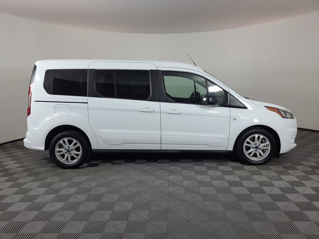 Used 2022 Ford Transit Connect XLT FWD image 2