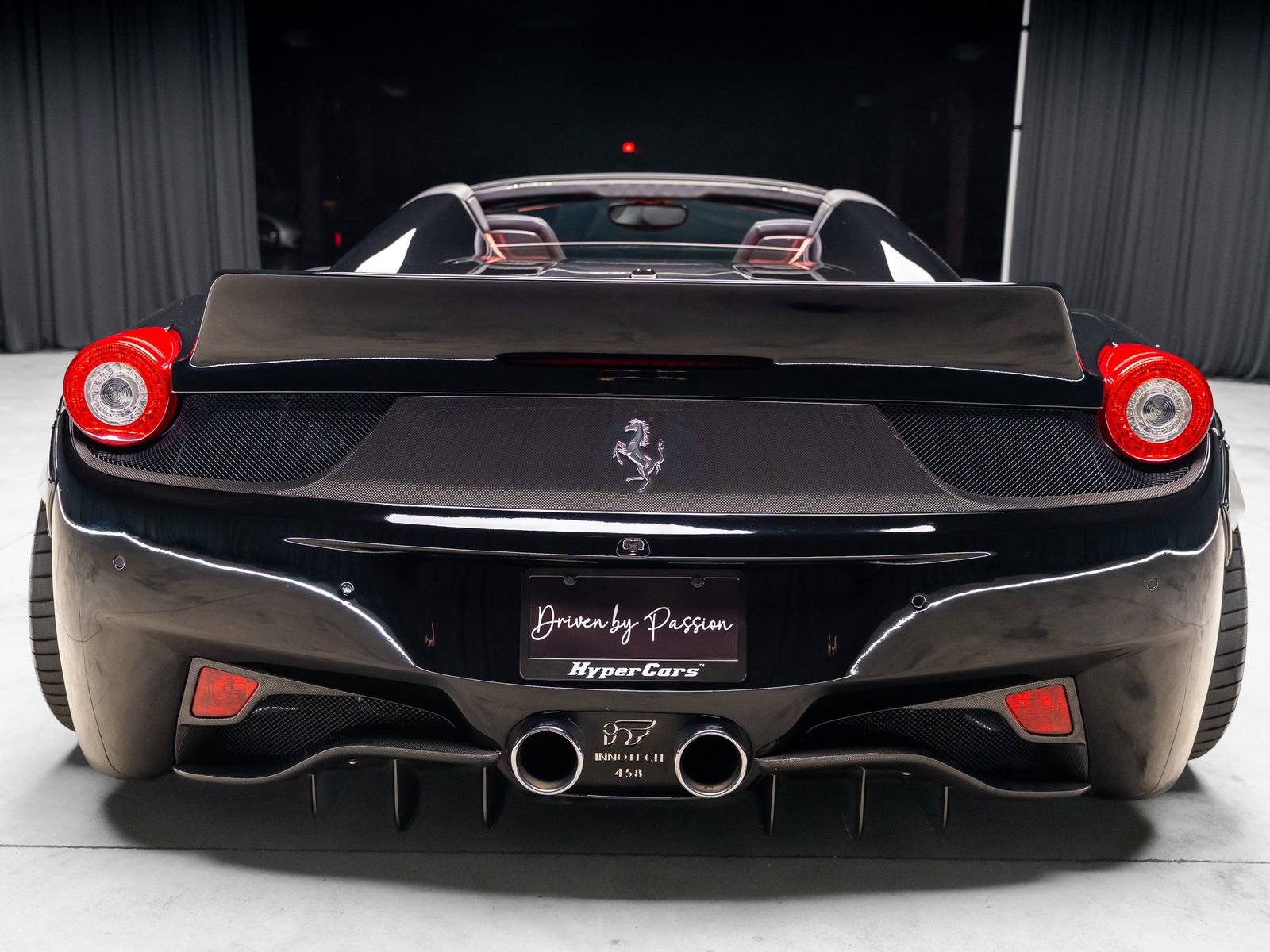 Used 2013 Ferrari 458 Spider RWD image 39