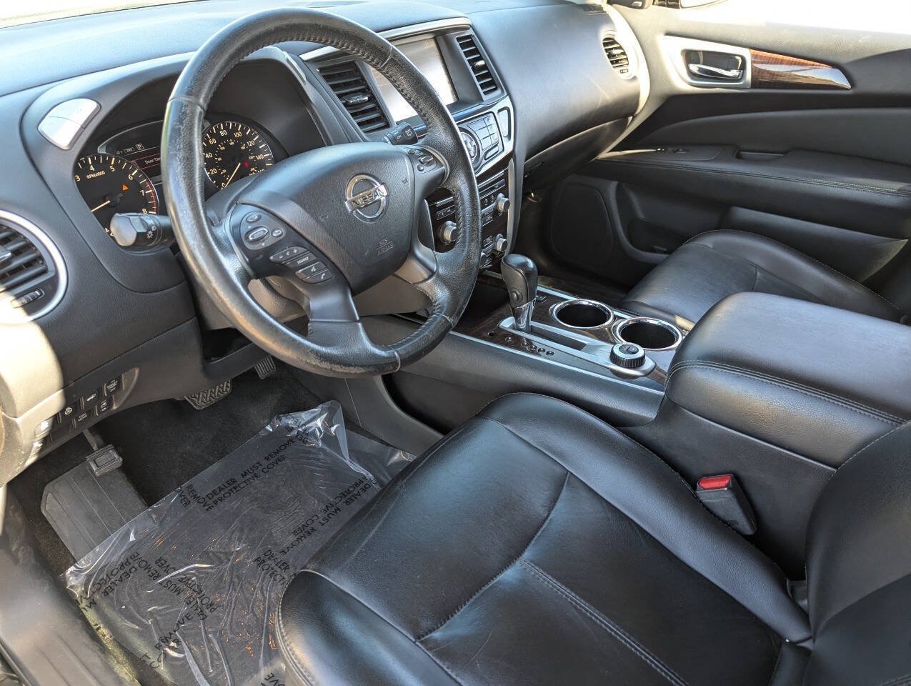 Used 2016 Nissan Pathfinder SL w/ SL Premium Package AWD/4WD image 25