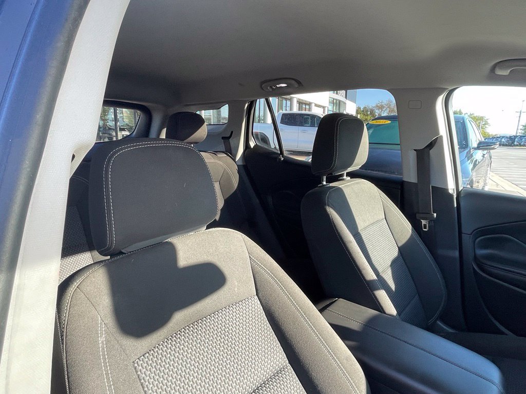 Used 2024 GMC Terrain SLE AWD/4WD image 28