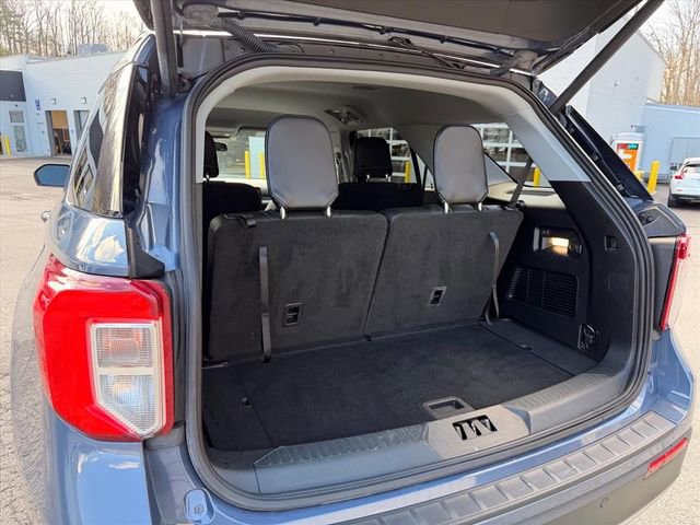 Used 2021 Ford Explorer XLT w/ Equipment Group 202A image 28