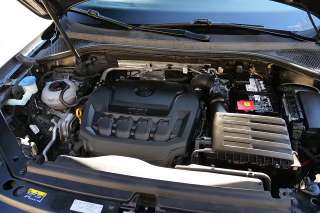 Used 2020 Volkswagen Tiguan S image 45