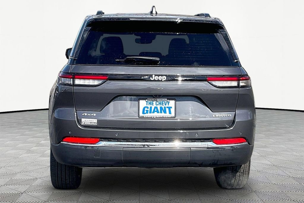Used 2024 Jeep Grand Cherokee Limited image 6