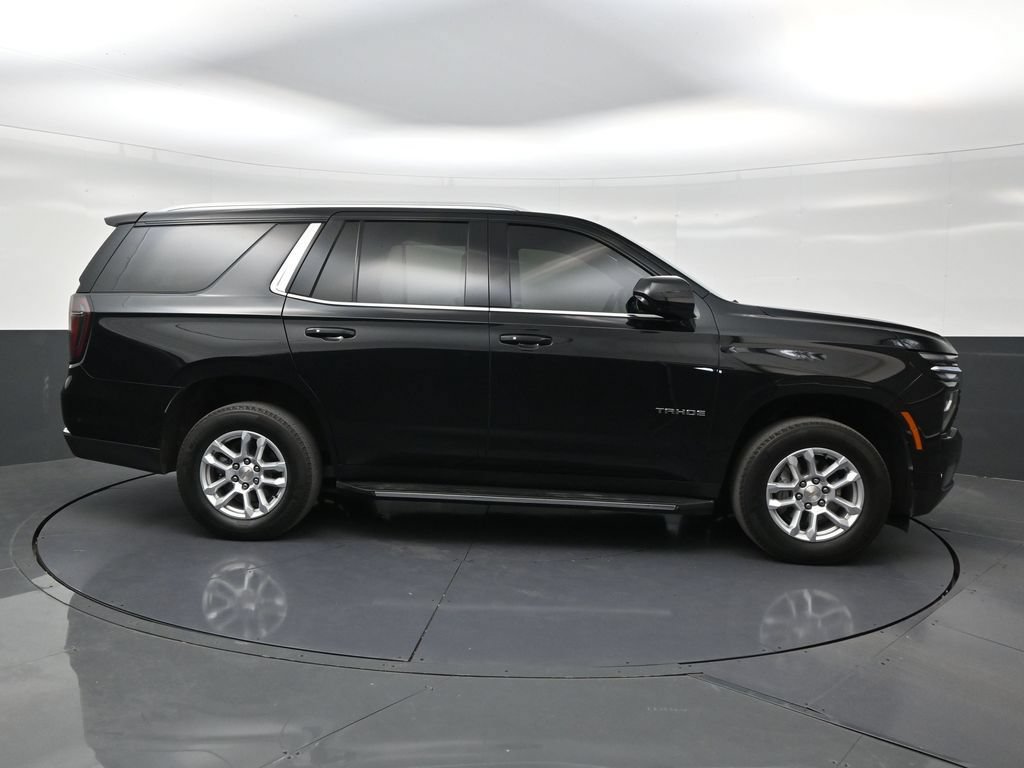 Used 2025 Chevrolet Tahoe LS RWD image 6