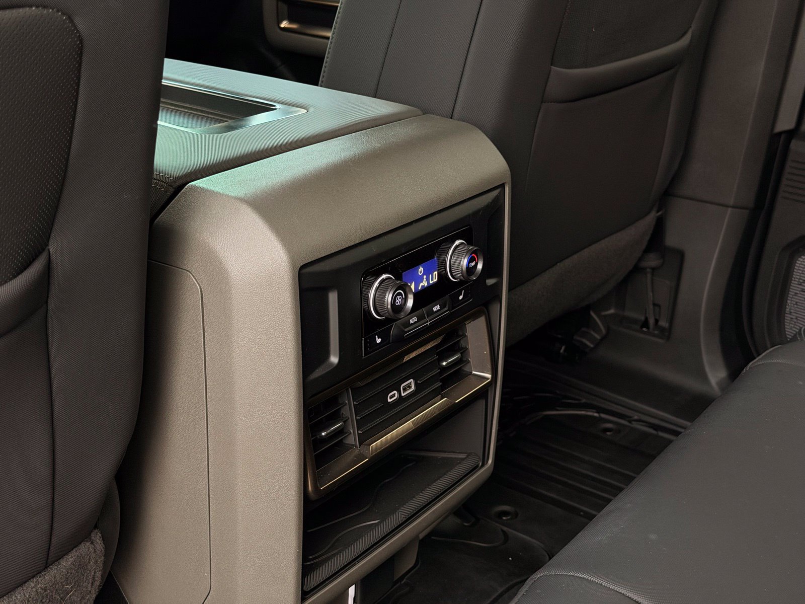 Used 2024 GMC Hummer EV 3X AWD/4WD image 30