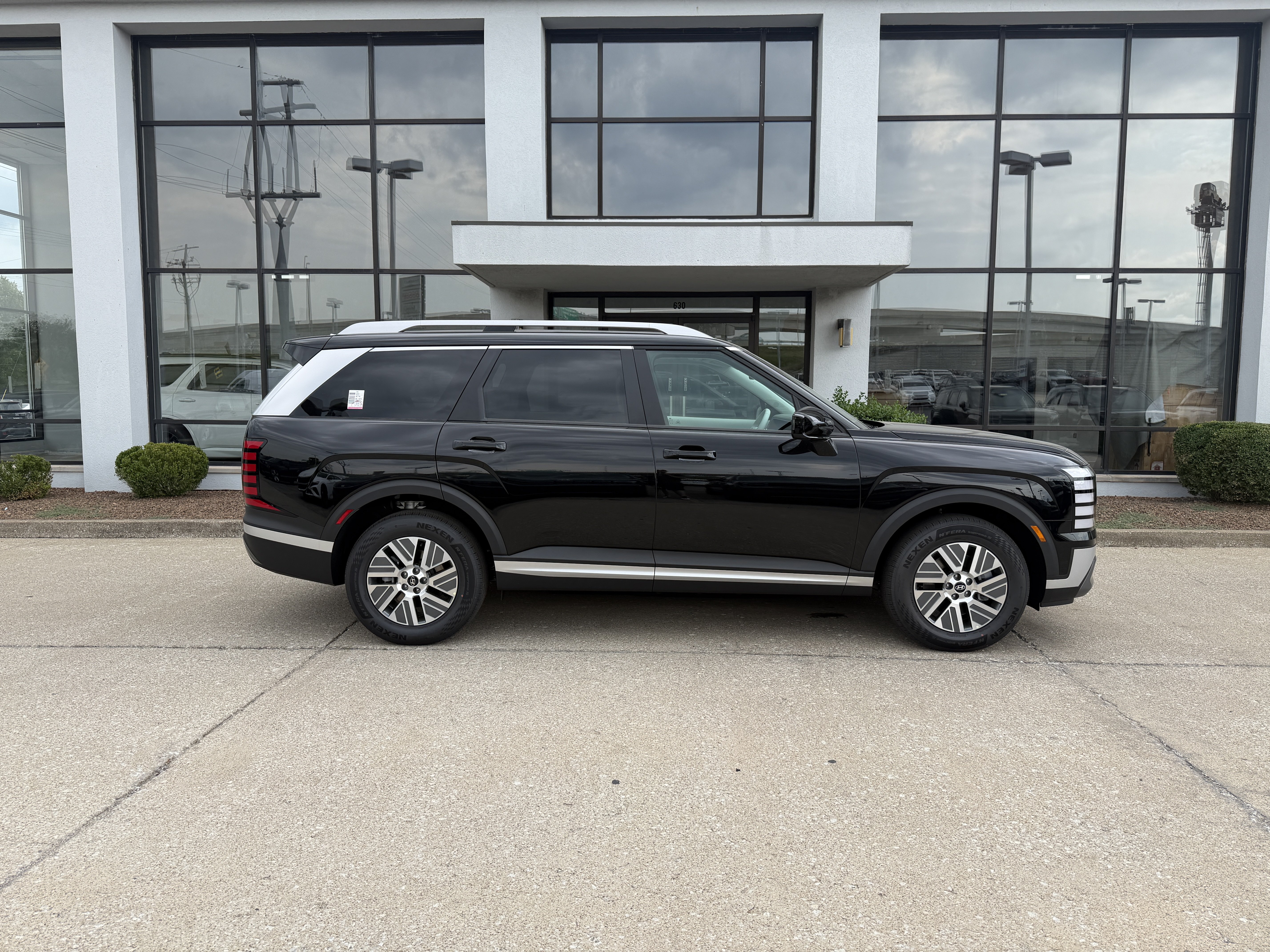 New 2026 Hyundai Palisade SEL AWD/4WD image 3