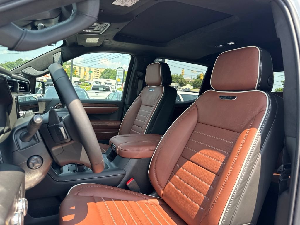 New 2026 GMC Sierra 1500 Denali Ultimate AWD/4WD image 17