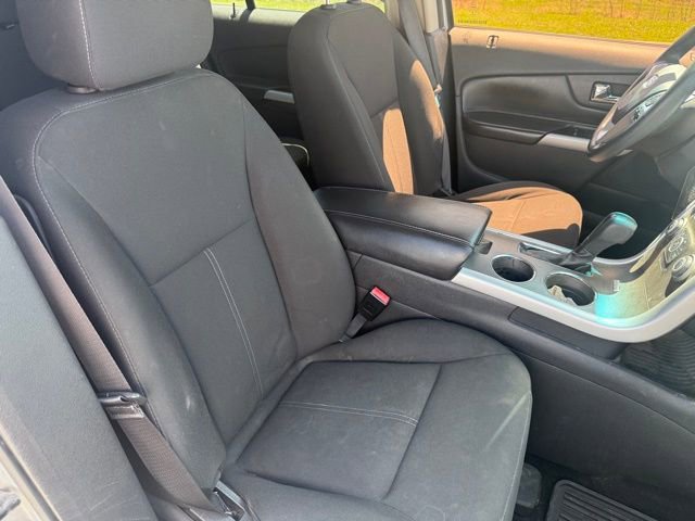 Used 2014 Ford Edge SE FWD image 12