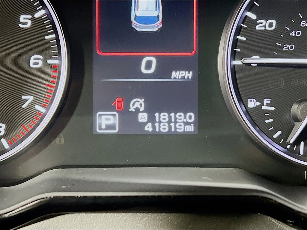 Used 2024 Subaru Outback Premium image 12