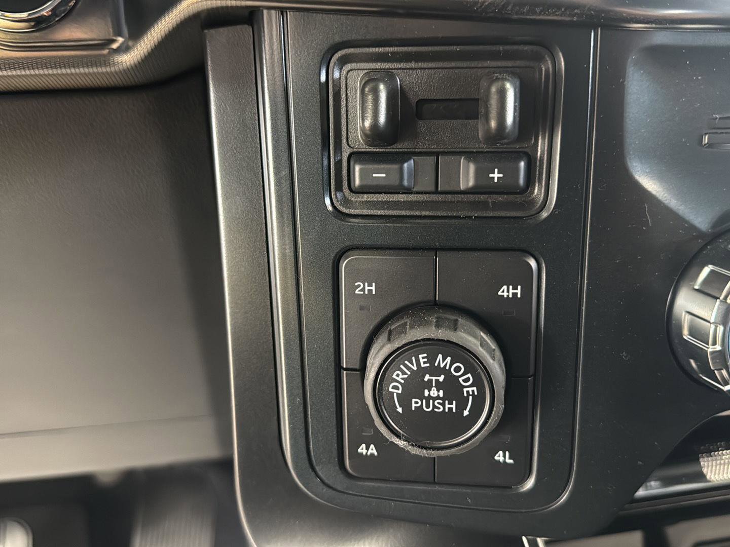 New 2025 Ford F150 Raptor image 26