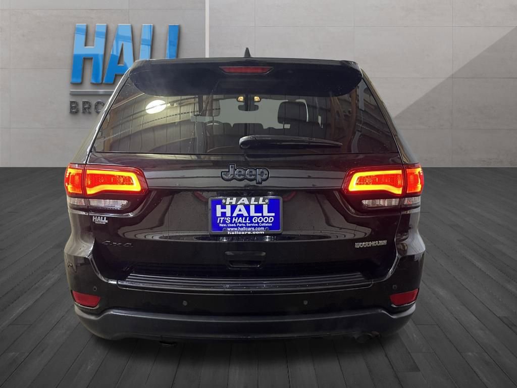 Used 2018 Jeep Grand Cherokee Laredo image 4