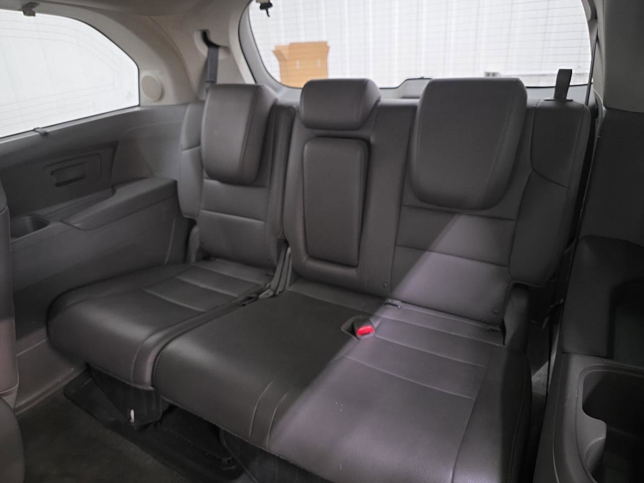 Used 2014 Honda Odyssey Touring image 32