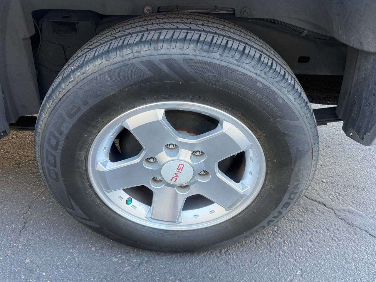 Used 2012 GMC Canyon SLE RWD image 9