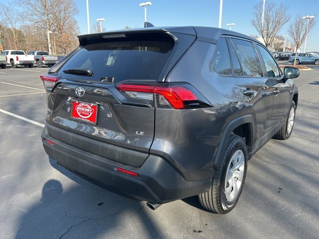 Used 2024 Toyota RAV4 LE image 5